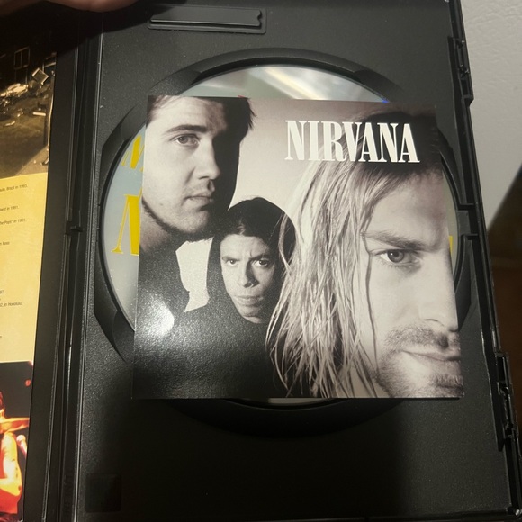 Nirvana live tonight sold out dvd,  with info page and a Nirvana Ring tone add. - Picture 3 of 10